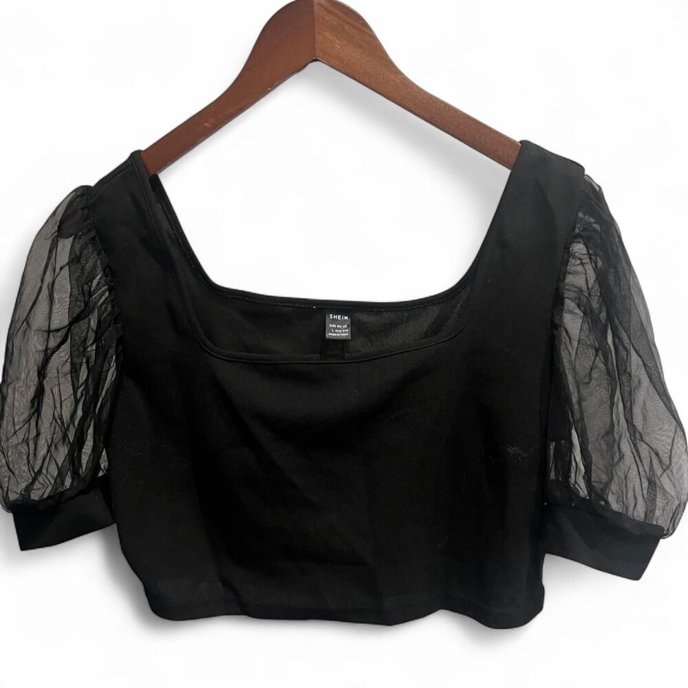 Shein Women's Black Crop-top